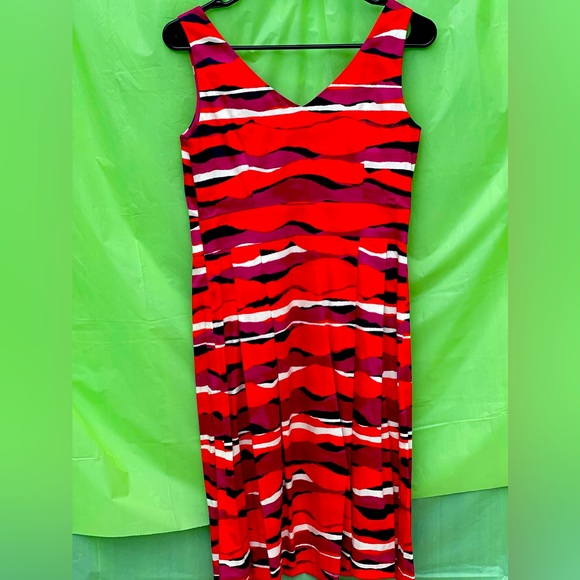 NWT ANNE KLEIN DRESS SIZE 4P - Picture 3 of 5